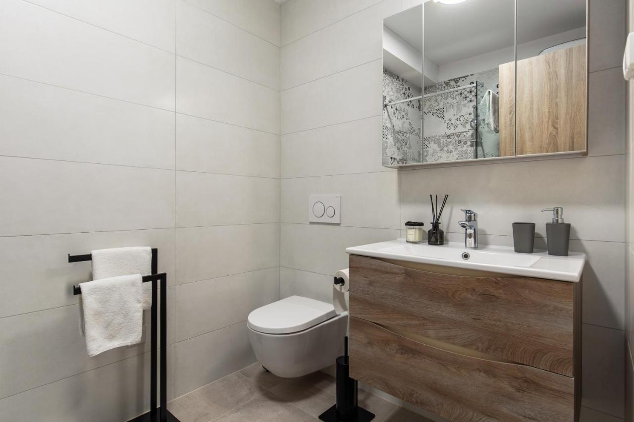 Apartment Val Pjescana Uvala Εξωτερικό φωτογραφία