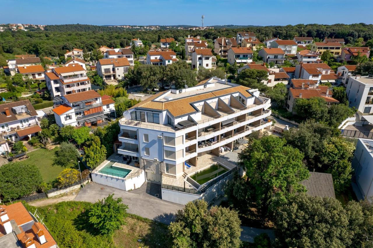 Apartment Val Pjescana Uvala Εξωτερικό φωτογραφία